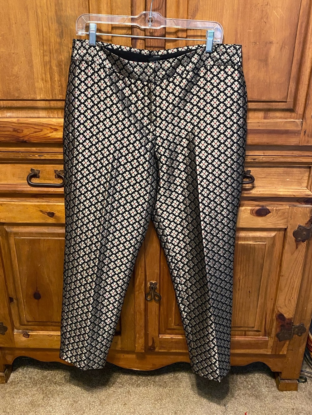 Talbots Black Gold Metallic Jacquard Ankle
Pants 12